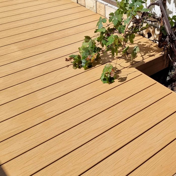 Premium Composite Decking Board Ecru / Light Oak – 2,8m - Image 6