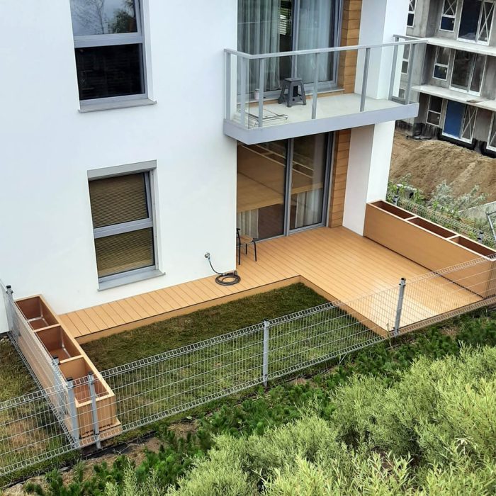 Premium Composite Decking Board Ecru / Light Oak – 2,8m - Image 8