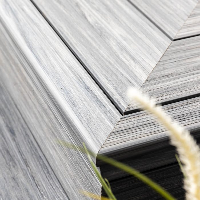 Stair Finishing Board WPC Premium Anthracite – 2.8 m - Image 11