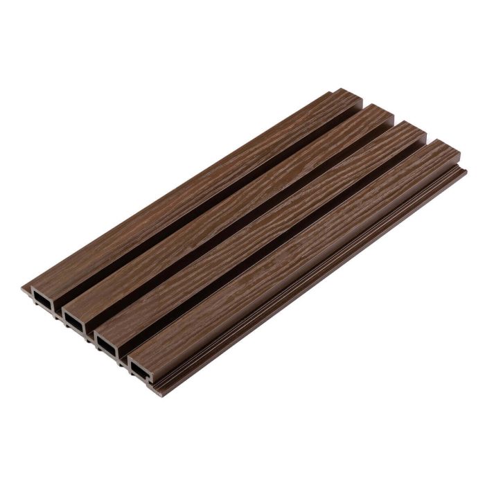 Premium 3D Composite Slatted Cladding Board Walnut – 2,9 m - Image 3