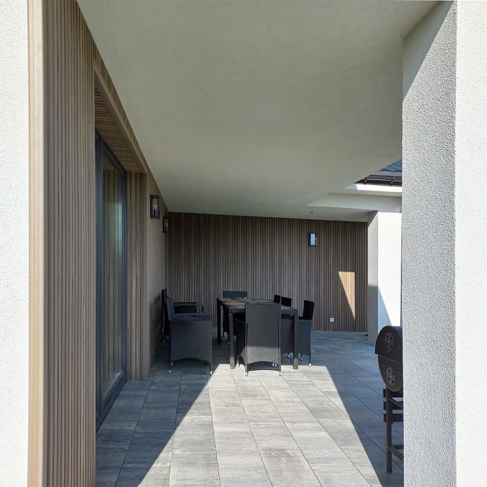 Premium Composite Slatted Cladding Board Antique – 2,9 m - Image 5