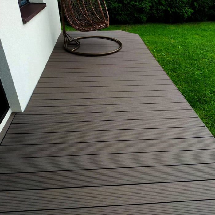 Standard 15 Composite Decking Board Brown – 4 m - Image 10