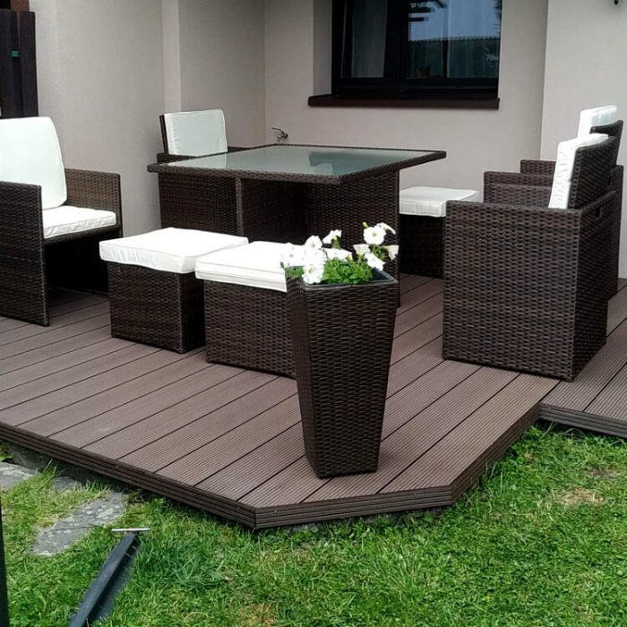 Standard 15 Composite Decking Board Brown – 4 m - Image 4